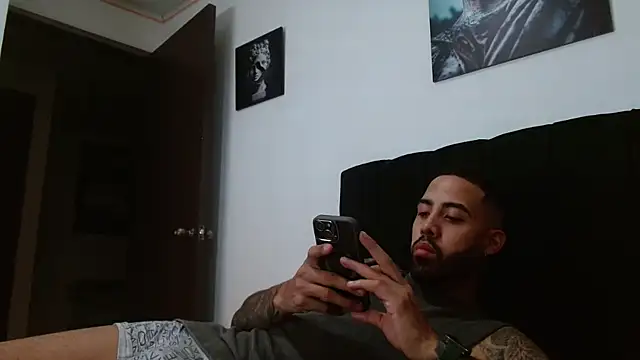 Hendry  online show from 02/21/25, 02:06