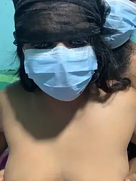 Snapshot of Shaky1998sl chatting on 01/13/25, 04:19 Shaky1998sl online show from 01/13/25, 04:19