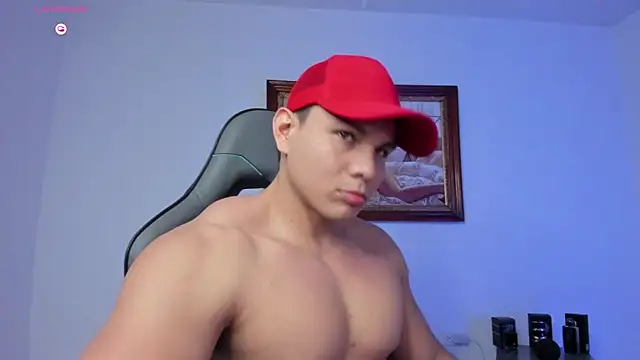 Snapshot of RoyConstance chatting on 03/04/26, 03:45 RoyConstance online show from 03/04/26, 03:45