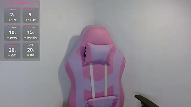 yulissa18 online show from 03/15/26, 07:36