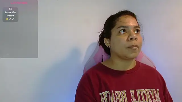 yulissa18 online show from 03/17/26, 03:33