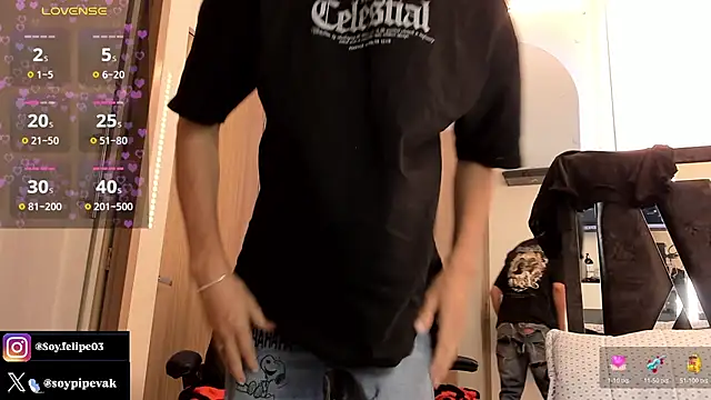 soyander03  online show from 03/19/26, 12:09