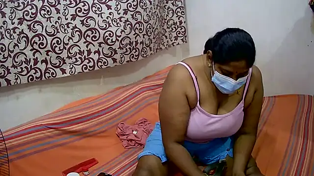 Snapshot of selharsha chatting on 03/19/25, 01:07 selharsha online show from 03/19/25, 01:07