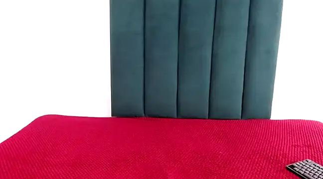 Hot-Assy online show from 01/10/25, 09:31