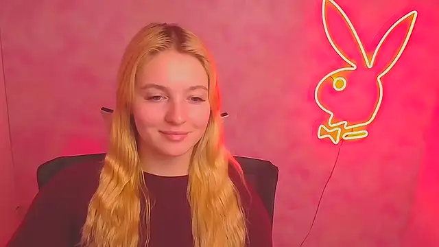 Milka kiss  online show from 03/04/25, 10:13