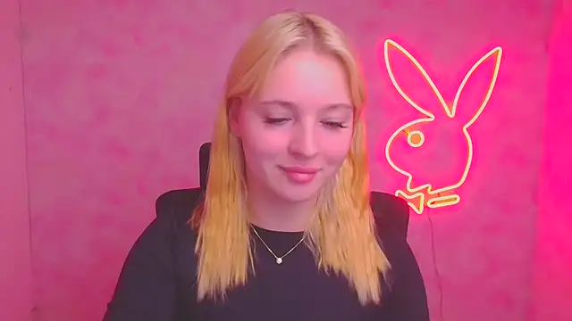 Milka kiss  online show from 10/10/25, 06:56