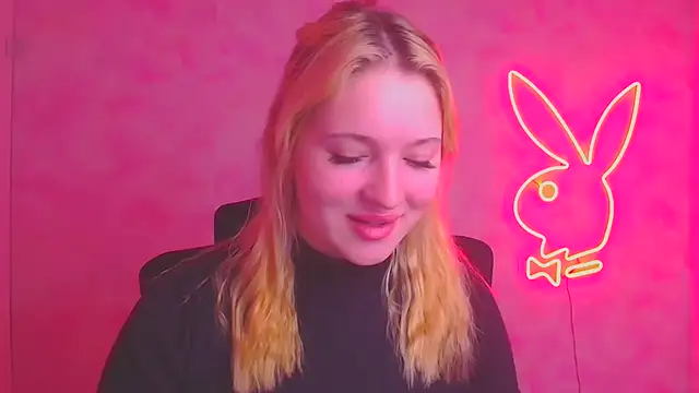 Milka kiss  online show from 11/18/25, 06:51