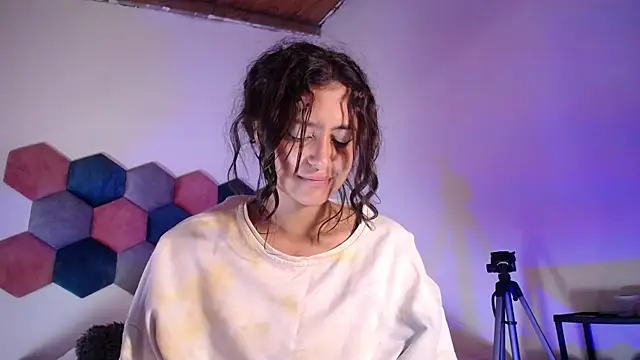 liz-beths online show from 02/06/25, 04:36