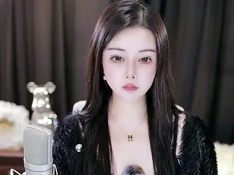 Qiaoqiao  online show from 01/07/25, 07:20