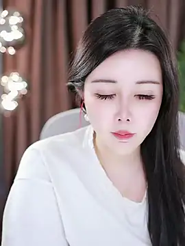 Qiaoqiao  online show from 01/09/25, 01:56