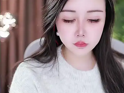 Qiaoqiao  online show from 01/10/25, 07:25