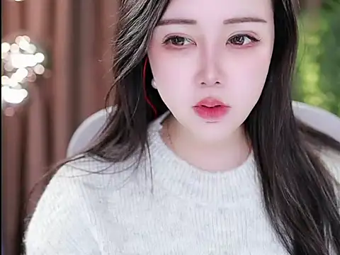 Qiaoqiao  online show from 01/10/25, 10:28