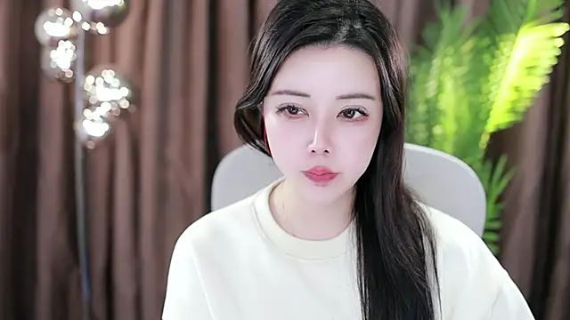 Qiaoqiao  online show from 01/21/25, 08:21