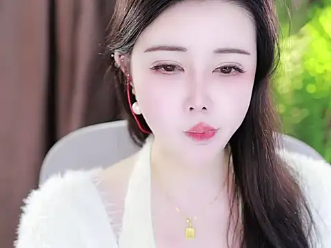 Qiaoqiao  online show from 02/02/25, 11:08