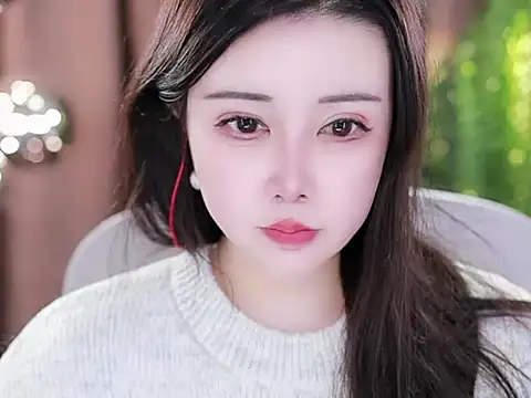 Qiaoqiao  online show from 02/13/25, 05:44