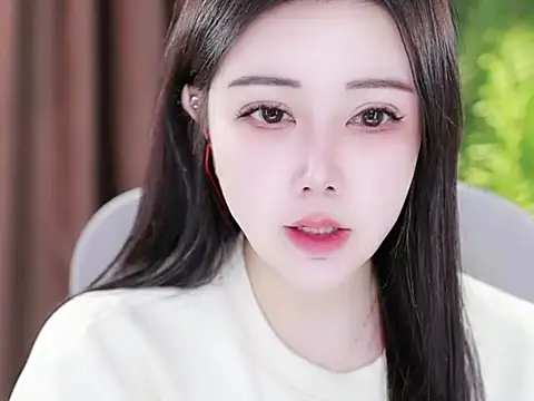 Qiaoqiao  online show from 02/15/25, 07:06