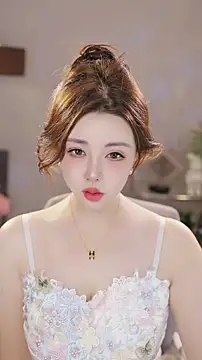 Snapshot of Qiaoqiao_ chatting on 02/20/26, 08:27 Qiaoqiao online show from 02/20/26, 08:27