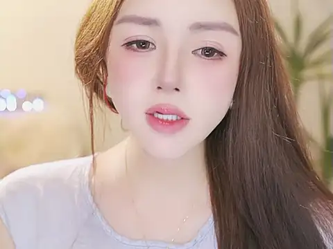 Snapshot of Qiaoqiao_ chatting on 06/13/26, 04:38 Qiaoqiao online show from 06/13/26, 04:38