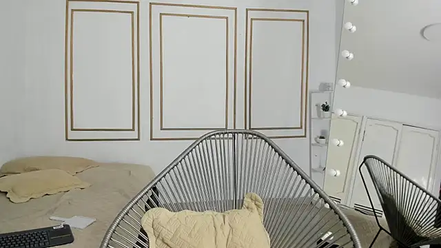 flavia cruz online show from 09/20/25, 07:26