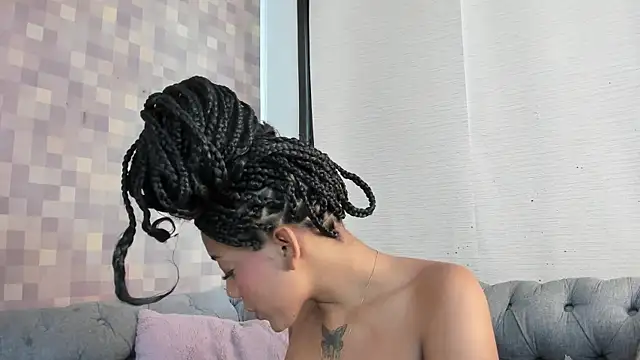 flavia cruz online show from 09/25/25, 07:39