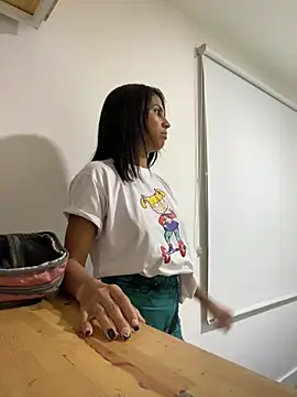 sharonmiller 2  online show from 02/28/25, 11:34