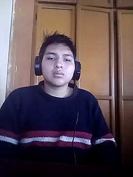 LoganFinds online show from 12/01/25, 01:49