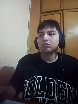 LoganFinds online show from 12/19/25, 03:46