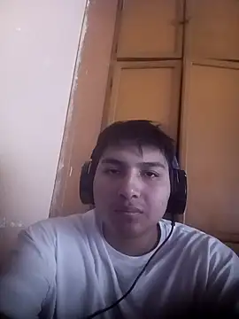 LoganFinds online show from 12/21/25, 06:15