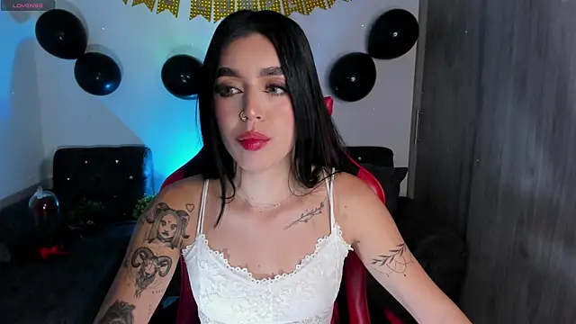 zoee jackson online show from 04/18/26, 04:05