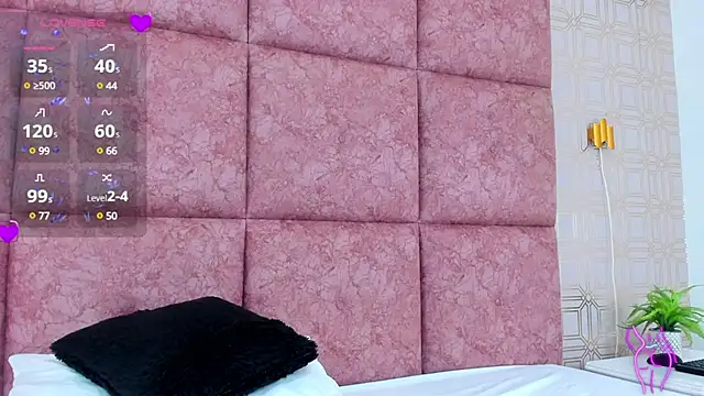 LilitRobins online show from 02/20/25, 09:31