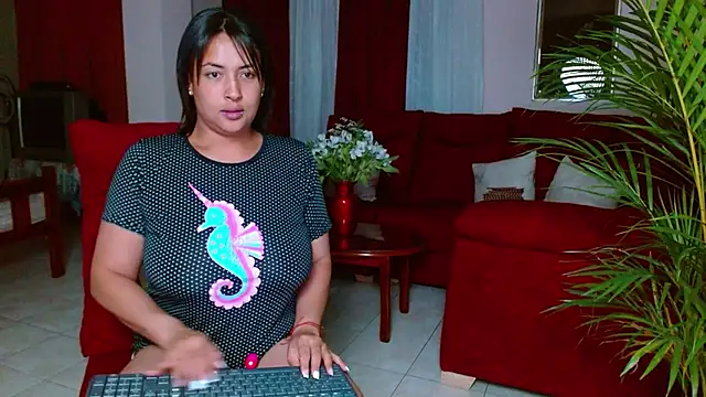 MirandaDream2 online show from 02/08/25, 10:18