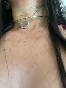 Snapshot of GrlAlice chatting on 03/28/26, 04:06 GrlAlice online show from 03/28/26, 04:06