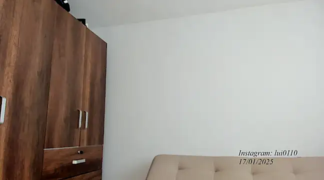Luisa0110 online show from 01/17/25, 08:55