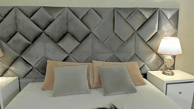 Luisa0110 online show from 09/11/25, 08:09