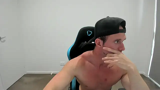  DownUnderFit  online show from 11/19/25, 03:06