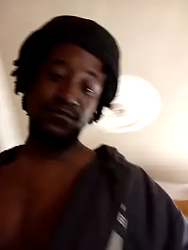 Snapshot of Hentaii001 chatting on 03/07/25, 06:57 Hentaii001 online show from 03/07/25, 06:57