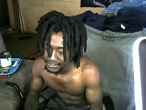 Snapshot of Hentaii001 chatting on 09/17/25, 06:59 Hentaii001 online show from 09/17/25, 06:59