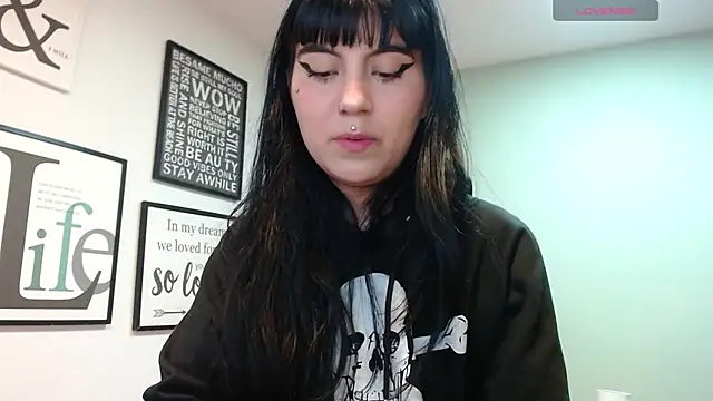 amy adams1 online show from 03/18/25, 04:58