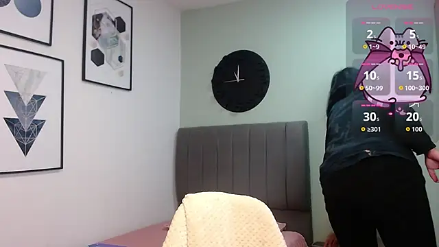 amy adams1 online show from 11/18/25, 03:56