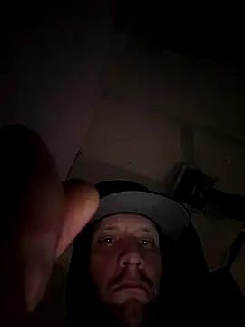 Snapshot of matte36_ chatting on 10/26/25, 04:07 matte36 online show from 10/26/25, 04:07