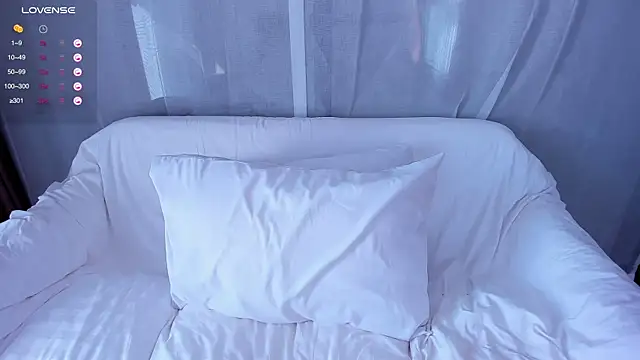 CutieEllie online show from 12/30/24, 07:26