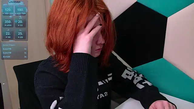 ZaynGraham online show from 12/15/24, 06:04