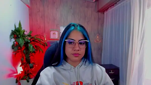 Xisu  online show from 12/05/24, 04:09