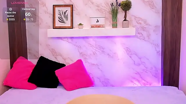 AmyBarton02 online show from 03/06/26, 06:48