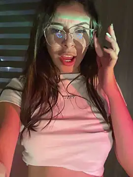 Snapshot of AmmyCollinsW chatting on 12/26/24, 11:35 AmmyCollinsW online show from 12/26/24, 11:35