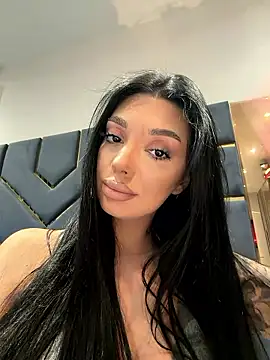 amirahylerr online show from 01/08/26, 08:11