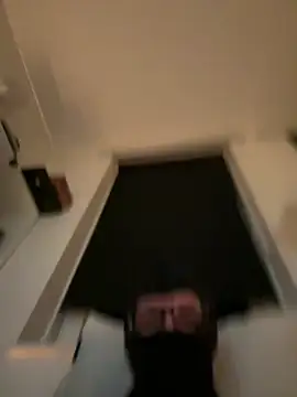 gostos  oo online show from 04/14/26, 02:28