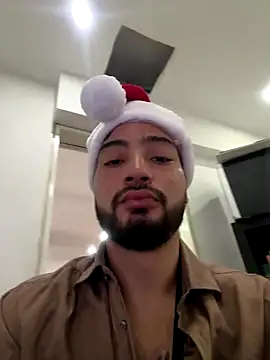 Snapshot of _tony8 chatting on 12/15/25, 03:38 tony8 online show from 12/15/25, 03:38