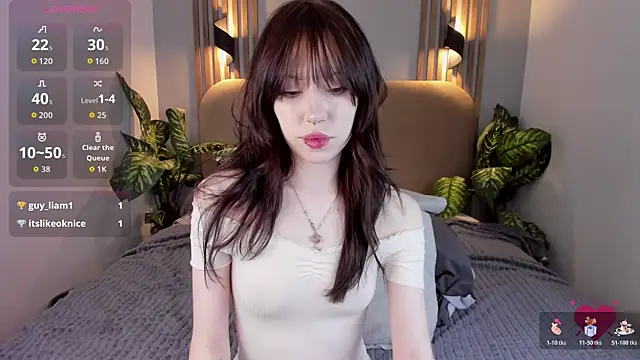 NikkiMiltons online show from 12/03/25, 03:10