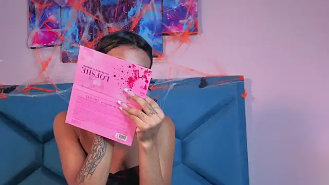 Kaataleya horny online show from 10/25/25, 02:41